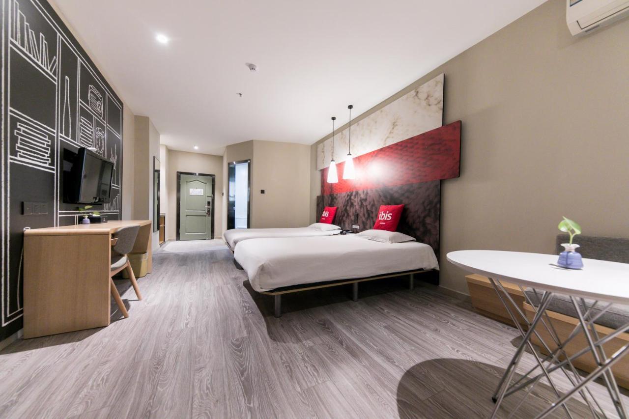 Hotel Ibis Nantong Qingnian Esterno foto